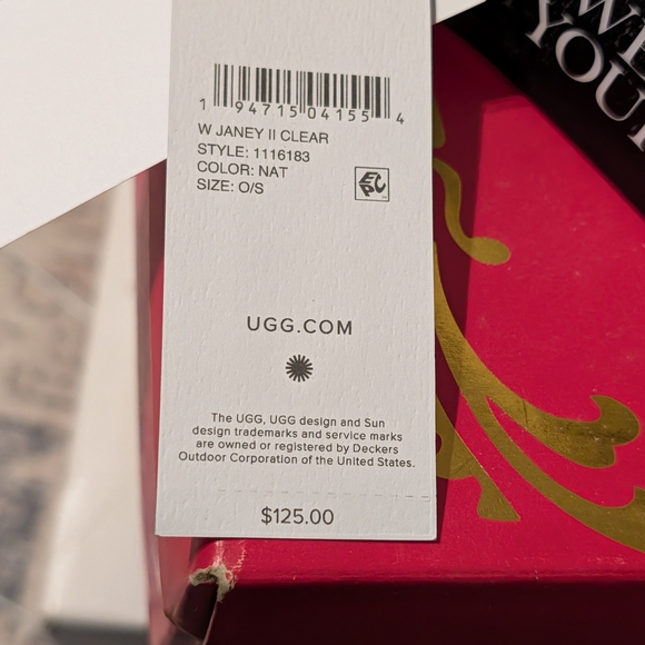 UGG Cream Fleece Cosmetic Bag - Picture 7 of 7